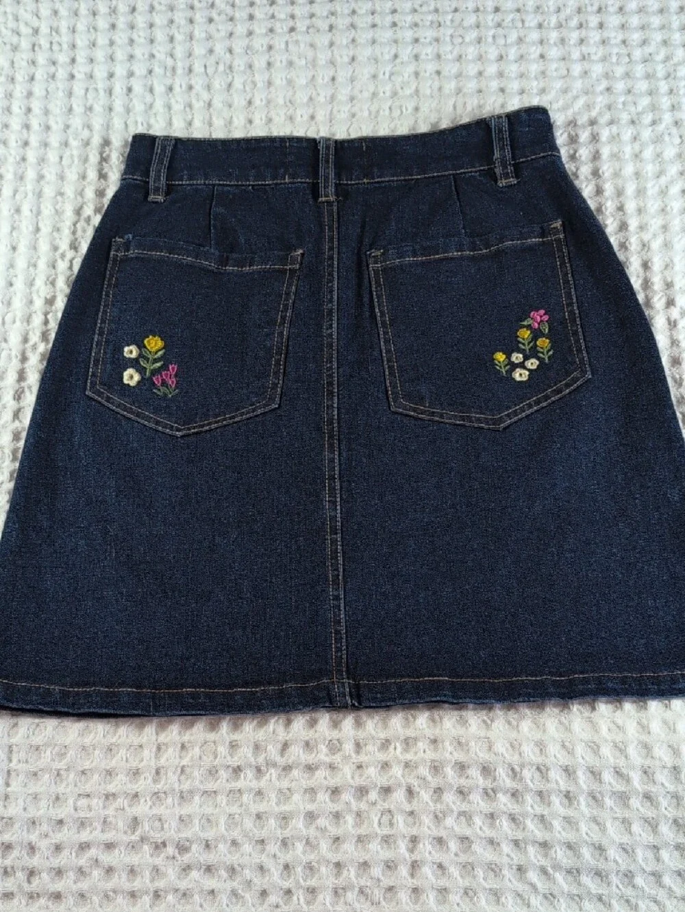 Modcloth X Princess Highway Embroidered Fox Dark Blue Denim A-Line Skirt Size 6 - Picture 3 of 11